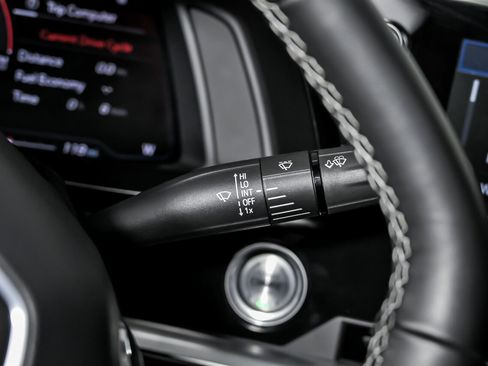 Used 2022 Chevrolet Corvette Stingray Coupe w/ Z51 Performance Package image 30