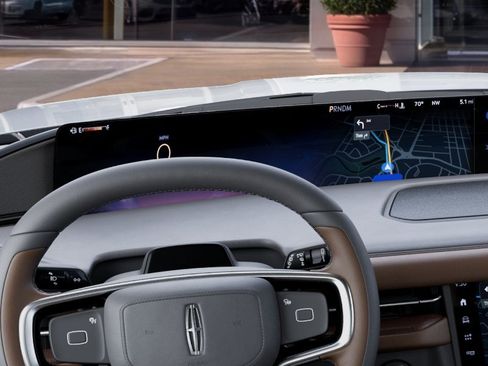 New 2027 Lincoln Navigator L Reserve RWD image 13