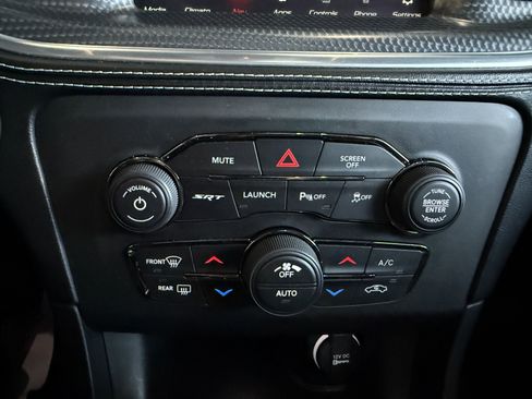 Used 2020 Dodge Charger SRT Hellcat w/ Harman/Kardon Audio Group RWD image 23