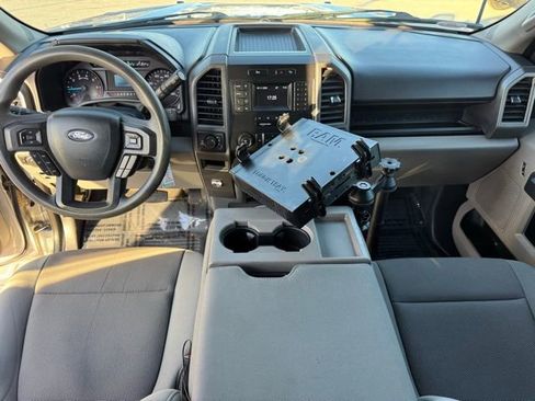 Used 2022 Ford F250 XL w/ Power Equipment Group image 21