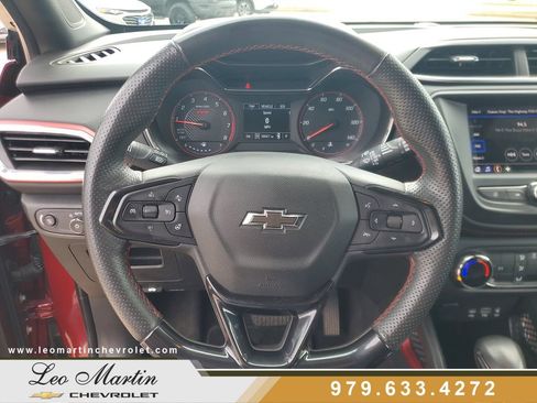Used 2023 Chevrolet TrailBlazer RS AWD/4WD image 19