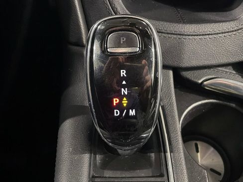 Used 2020 Cadillac XT6 Premium Luxury AWD/4WD image 38