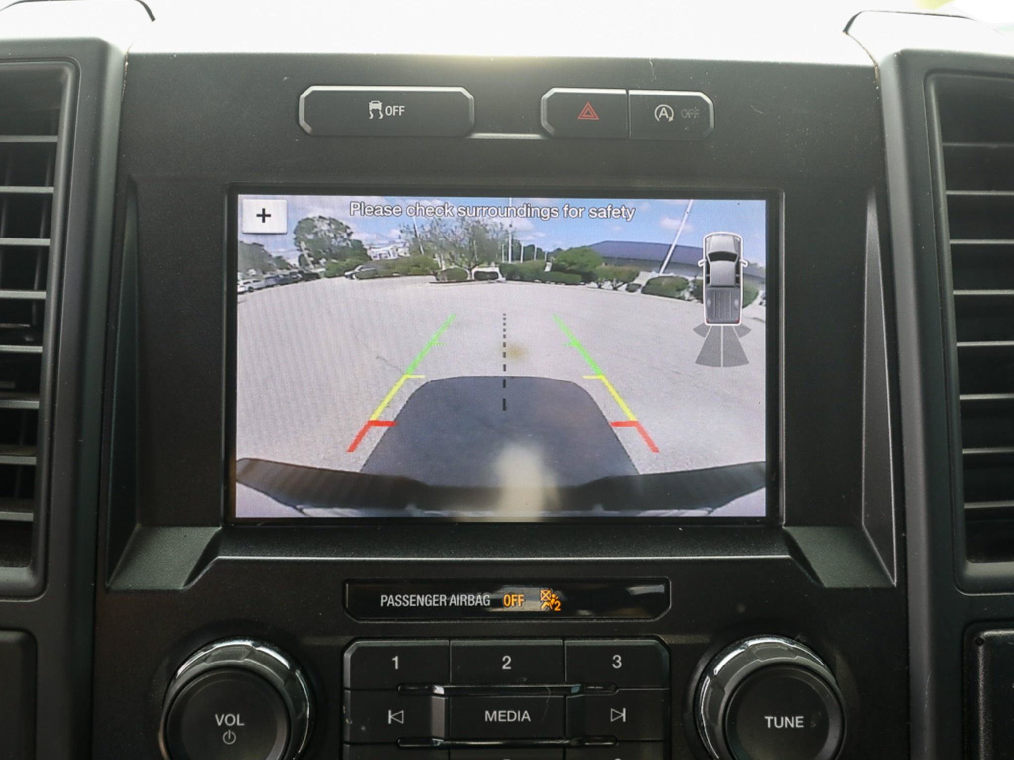 Used 2019 Ford F150 XL w/ Equipment Group 101A Mid AWD/4WD image 17