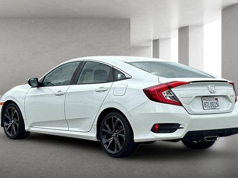 Used 2020 Honda Civic Sport image 6