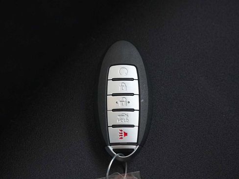 Used 2024 Nissan Altima 2.5 SV image 28