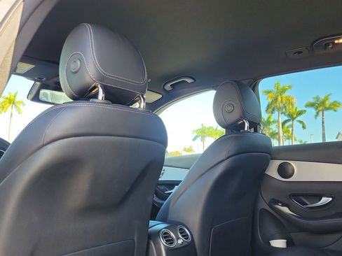 Certified 2022 Mercedes-Benz GLC 300 image 12