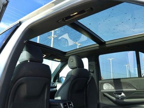 Certified 2024 Mercedes-Benz GLE 580 4MATIC image 23