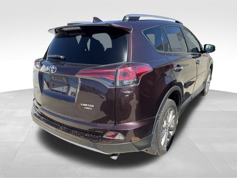 Used 2018 Toyota RAV4 Limited w/ Protection Package AWD/4WD image 4