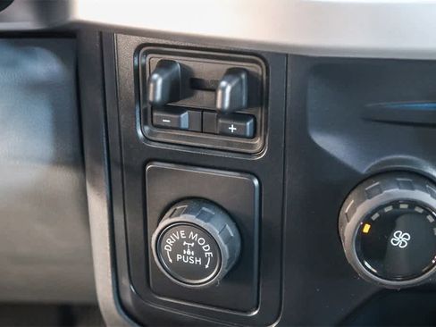 New 2025 Ford F350 XL w/ XL Chrome Package image 26