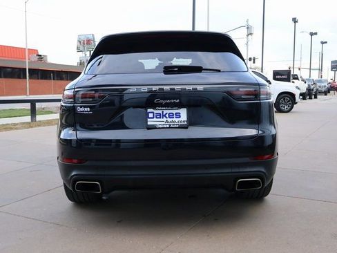 Used 2020 Porsche Cayenne image 7