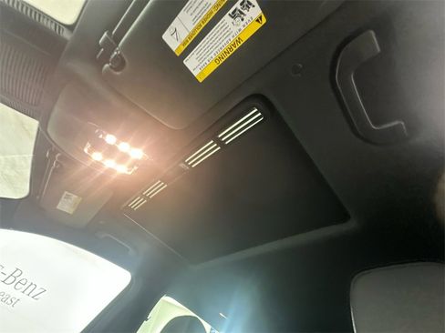 Certified 2025 Mercedes-Benz GLE 450 GLE 450 image 34