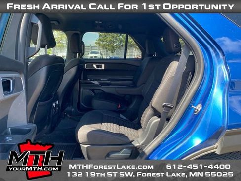 Used 2020 Ford Explorer XLT w/ Comfort Package AWD/4WD image 10