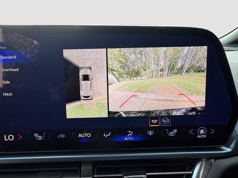 Used 2024 Chevrolet Equinox EV LT w/ Active Safety Package 3 FWD image 6