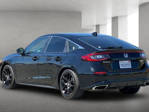 Certified 2022 Honda Civic Sport Touring image 6