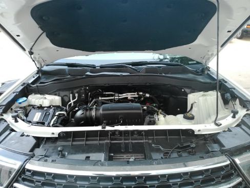 Used 2021 Ford Explorer XLT w/ Equipment Group 202A AWD/4WD image 54