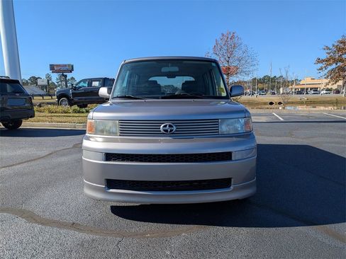 Used 2006 Scion xB image 11