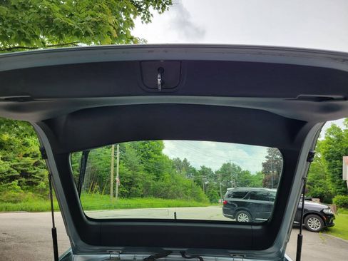 Used 2012 Toyota Prius Prime Plug-In Hybrid FWD image 8