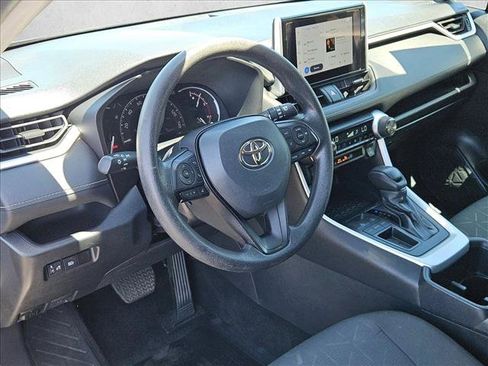 Used 2024 Toyota RAV4 XLE FWD image 11