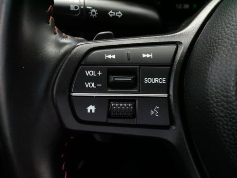 Used 2025 Honda CR-V Sport image 26