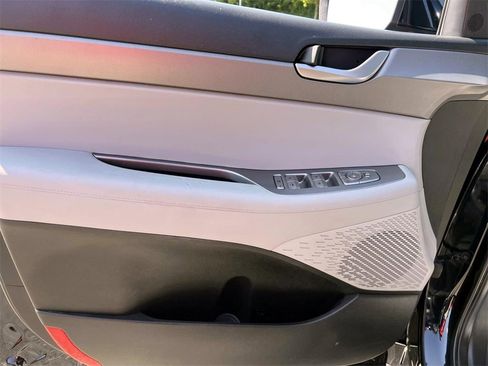 Certified 2022 Hyundai Palisade SE image 13