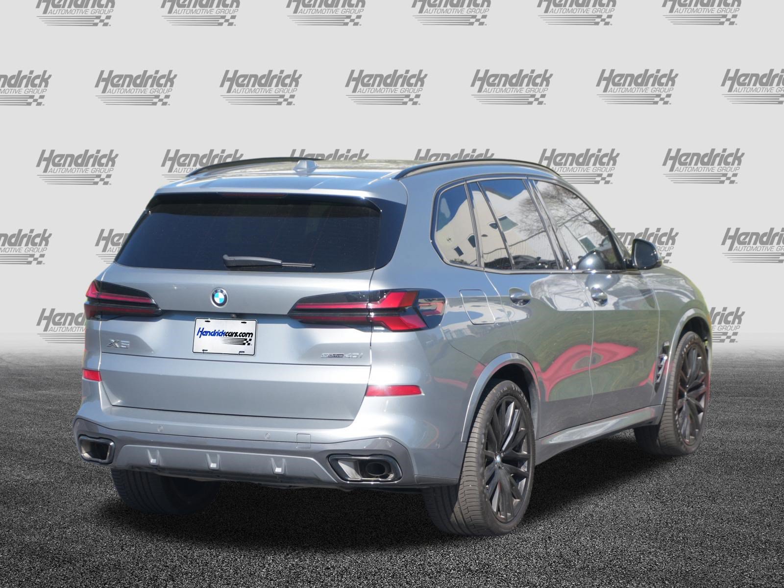 Certified 2024 BMW X5 sDrive40i w/ M Sport Package RWD image 9