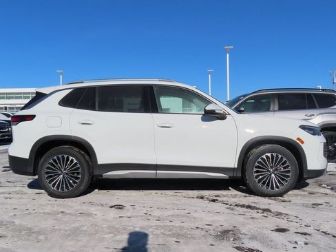 New 2026 Volkswagen Tiguan S FWD image 2