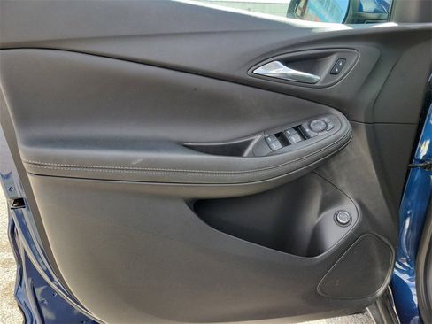 Used 2023 Buick Encore GX Select image 15