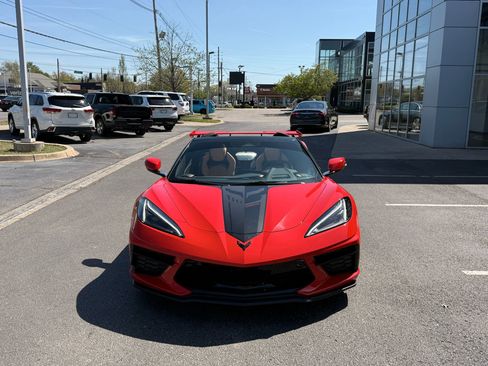 Used 2024 Chevrolet Corvette Stingray Preferred Conv image 2