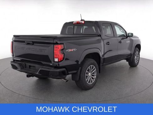Used 2023 Chevrolet Colorado LT w/ LT Convenience Package II AWD/4WD image 5