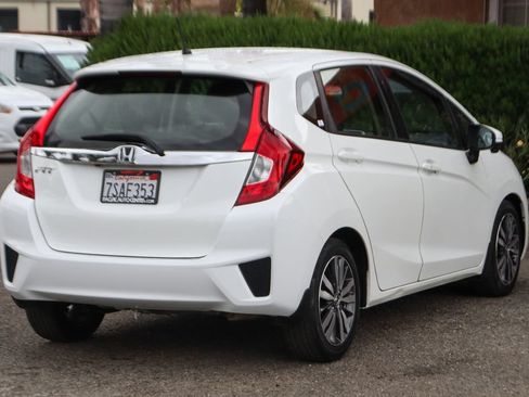 Used 2016 Honda Fit EX image 9