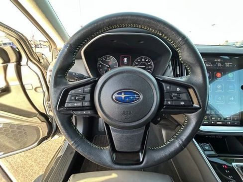 Used 2025 Subaru Outback Onyx Edition image 10