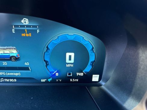 New 2025 Ford Bronco Sport Outer Banks w/ Outer Banks Tech Package+ image 10