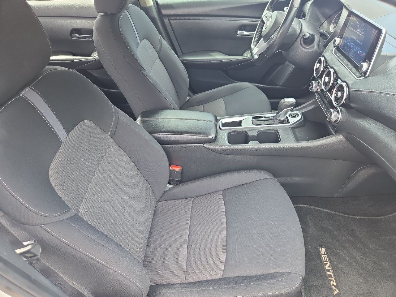 Used 2024 Nissan Sentra SV w/ All-Weather Package FWD image 10
