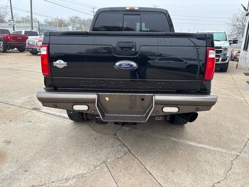 Used 2015 Ford F250 King Ranch w/ FX4 Off-Road Package image 3