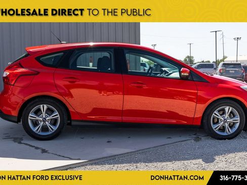 Used 2013 Ford Focus SE FWD image 25