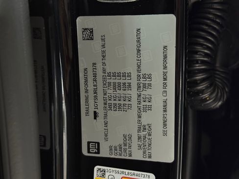 New 2025 Cadillac Escalade ESV Luxury image 16