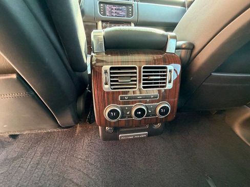 Used 2014 Land Rover Range Rover HSE image 33