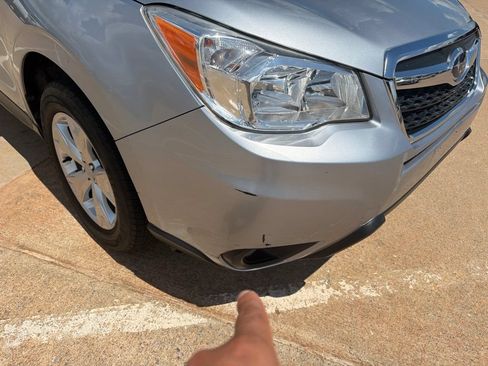 Used 2015 Subaru Forester 2.5i Limited AWD/4WD image 4