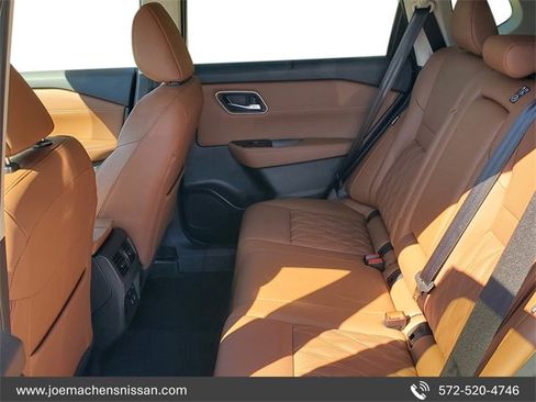 New 2026 Nissan Rogue Platinum w/ Platinum Premium Package image 24