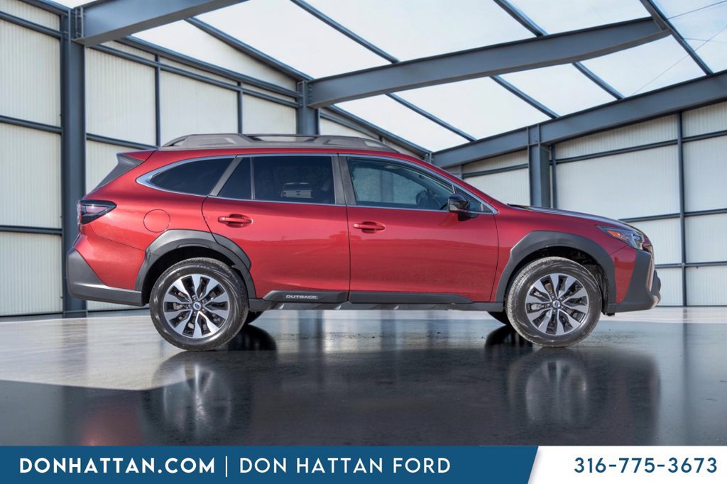 Used 2024 Subaru Outback Limited AWD/4WD image 28