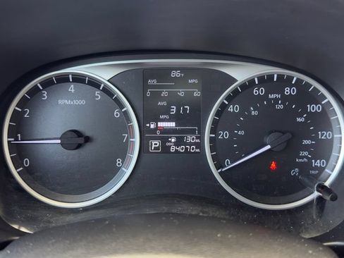 Used 2021 Nissan Kicks S FWD image 24