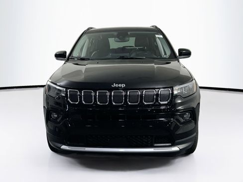 Used 2022 Jeep Compass Limited w/ Sun and Sound Group image 2