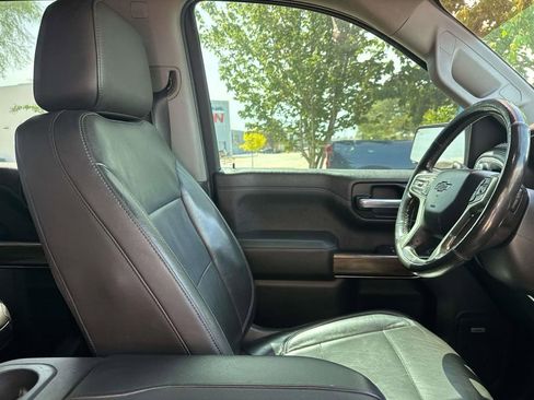 Used 2020 Chevrolet Silverado 1500 RST w/ All-Star Edition RWD image 10