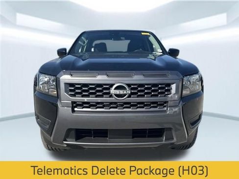 Used 2025 Nissan Frontier SV RWD image 2