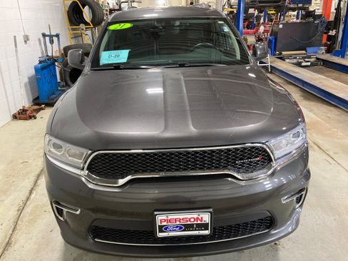 Used 2021 Dodge Durango SXT image 2
