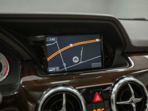 Used 2014 Mercedes-Benz GLK 250 BlueTEC 4MATIC image 18