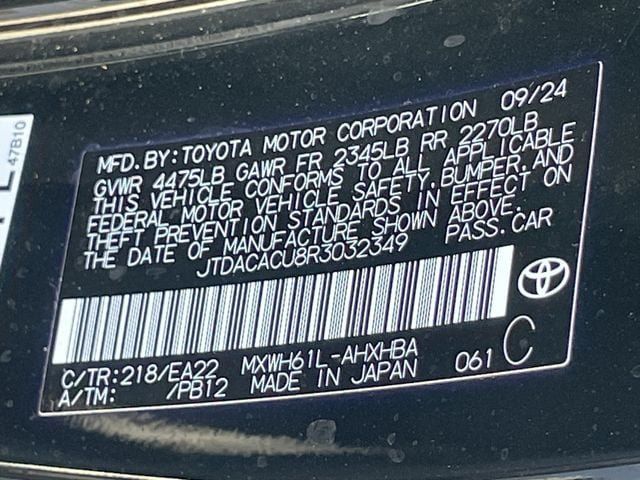 Used 2024 Toyota Prius Prime Premium w/ Advanced Technology Package FWD image 31
