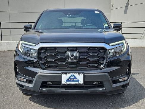 Certified 2023 Honda Passport EX-L image 2