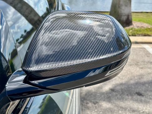 Used 2024 Lamborghini Urus Performante image 33