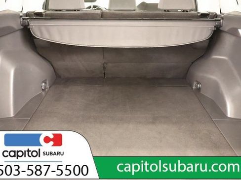 Used 2025 Toyota RAV4 XLE AWD/4WD image 27